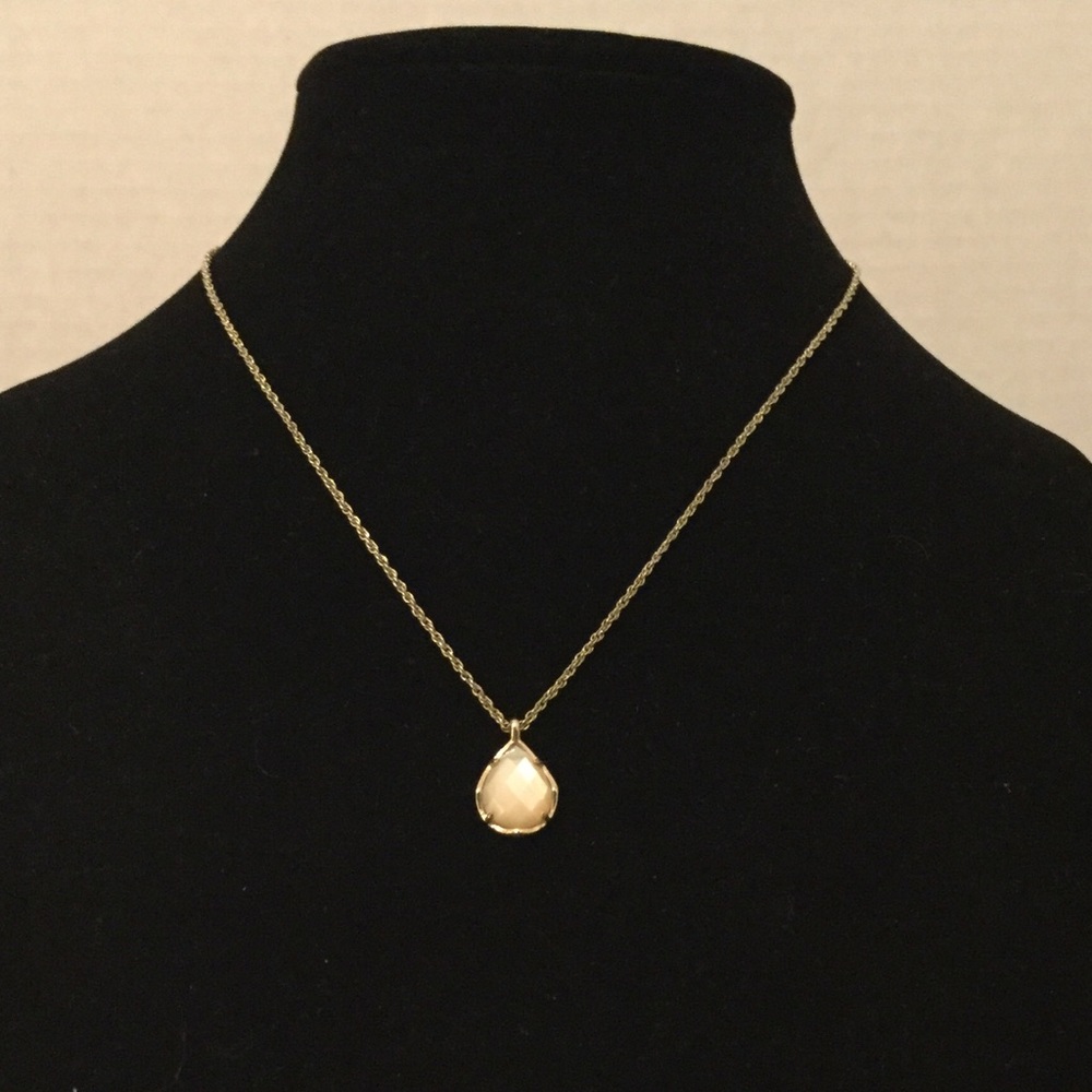 Kendra Scott Pearl Kiri Pendant Necklace